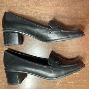 Bandolino Maude Loafers